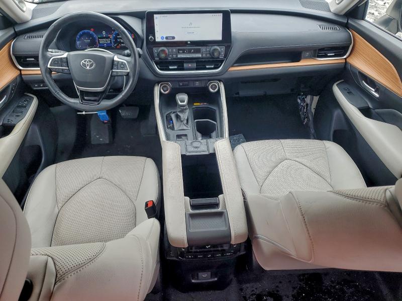 2024 TOYOTA GRAND HIGH #3301818352