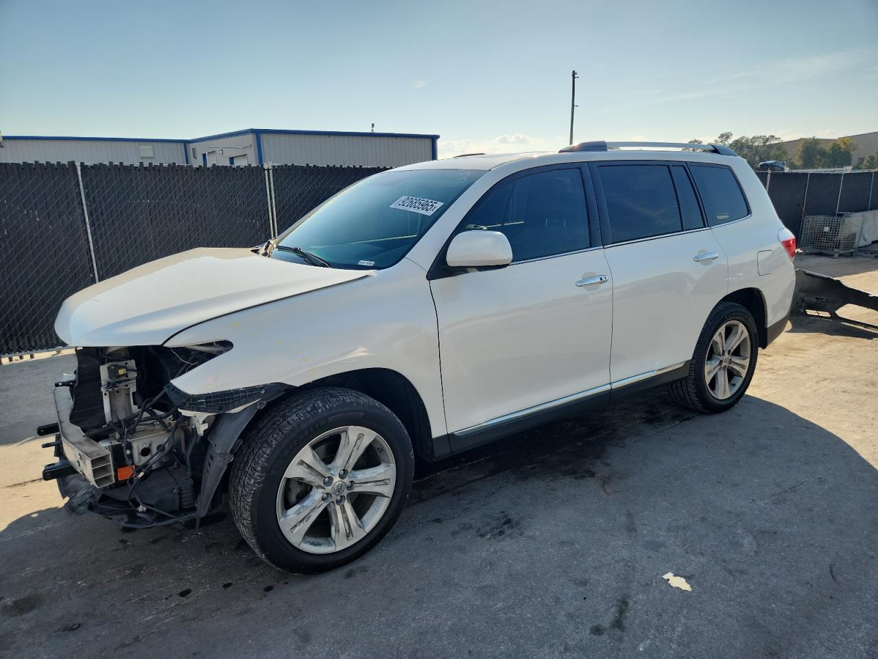 TOYOTA HIGHLANDER LIMITED