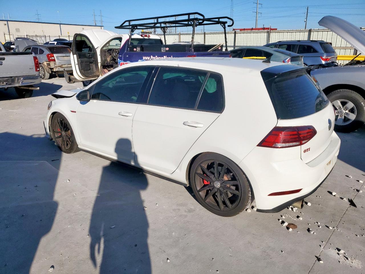 VOLKSWAGEN GOLF GTI S