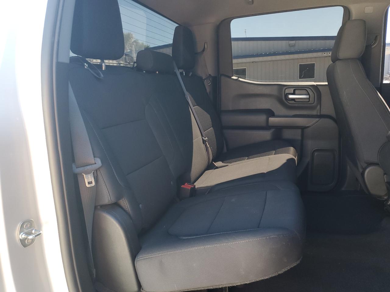 CHEVROLET SILVERADO C1500 CUSTOM