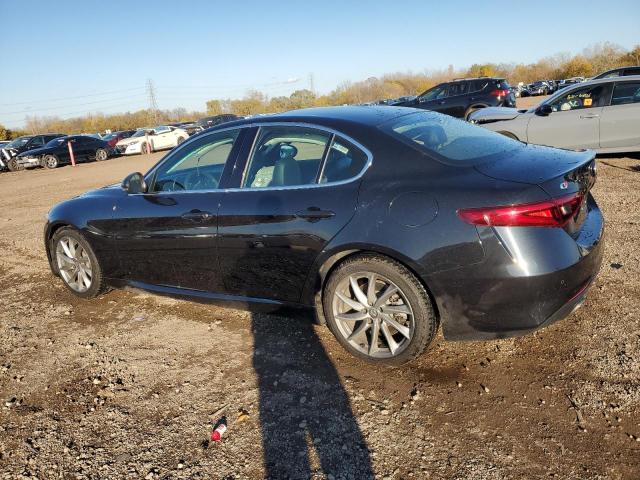 2017 ALFA ROMEO GIULIA Q4 ZARFAEDN0H7528611