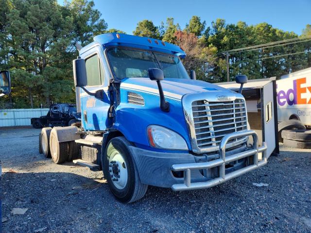 Global Auto Auctions: 2015 FREIGHTLINER CASCADIA