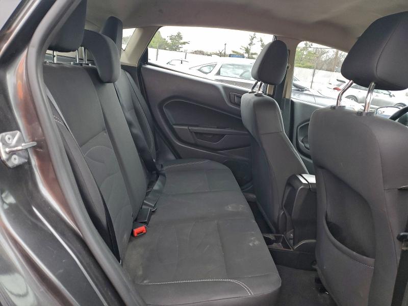 2018 FORD FIESTA SE #3304766968