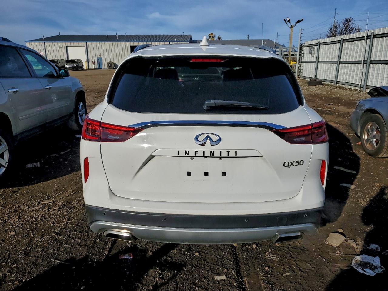 INFINITI QX50 ESSENTIAL