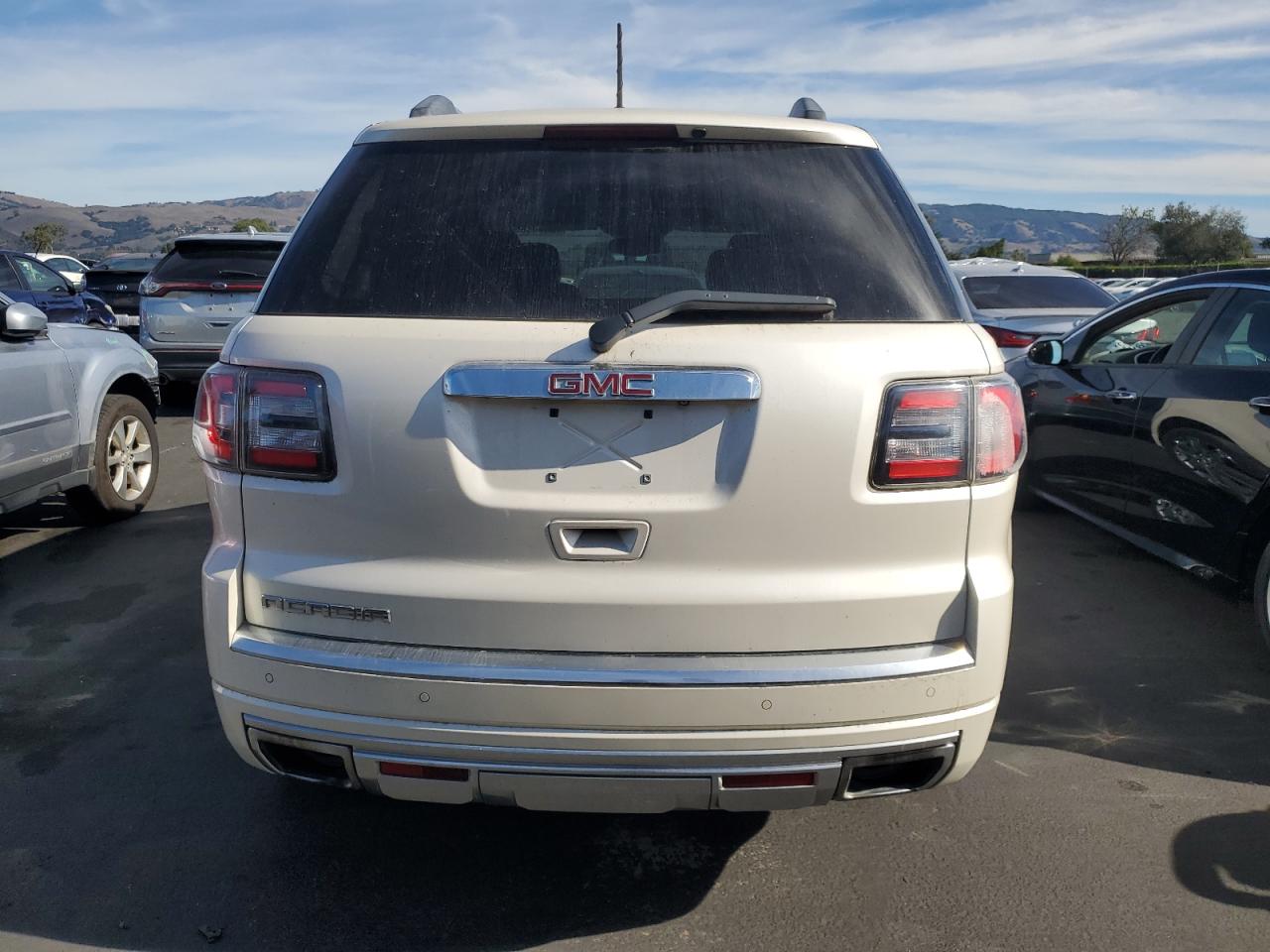 GMC ACADIA DENALI