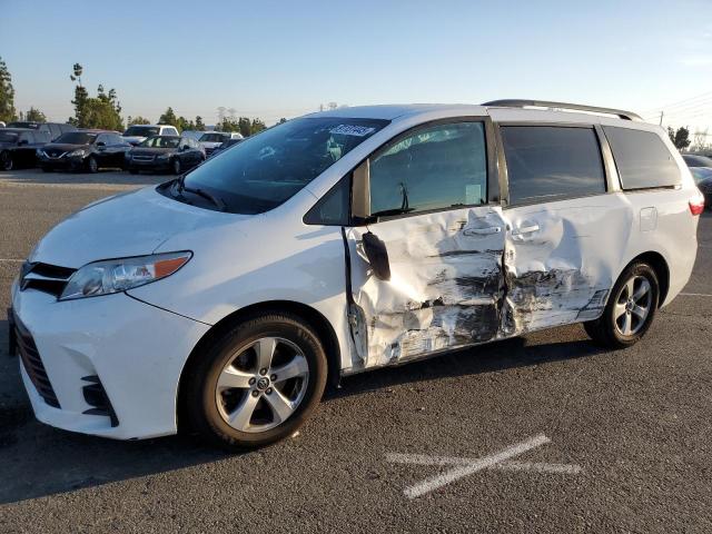 Global Auto Auctions: 2019 TOYOTA SIENNA LE