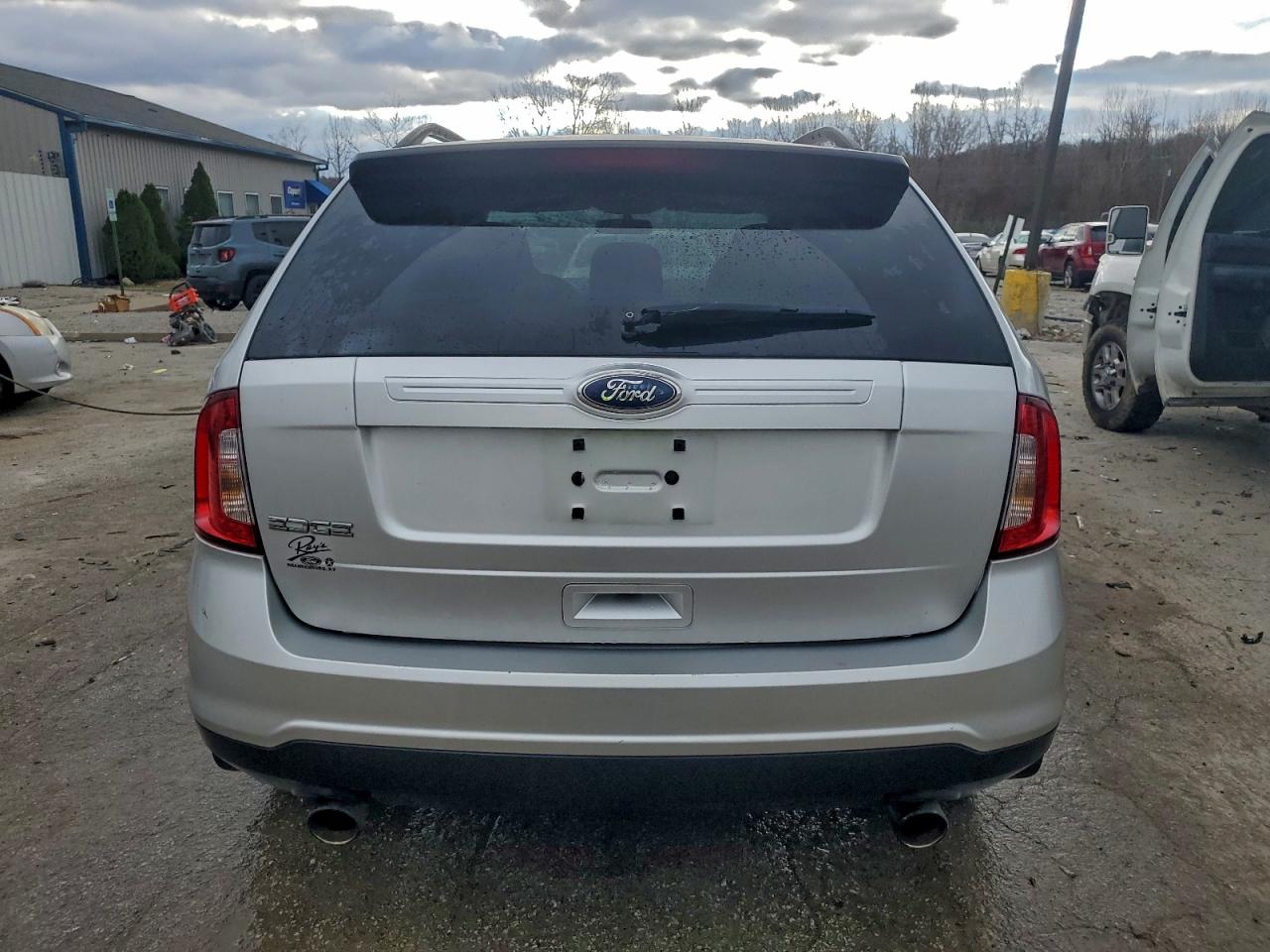 FORD EDGE SE