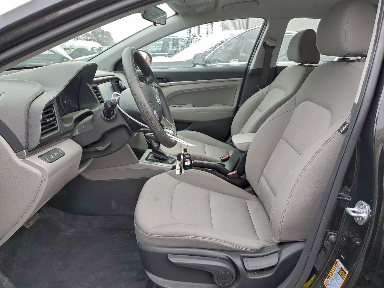 Lot #3302798903 2020 HYUNDAI ELANTRA SE