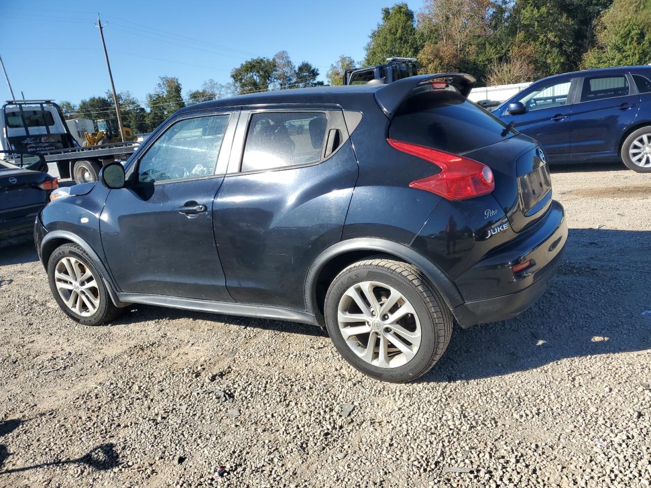 NISSAN JUKE S