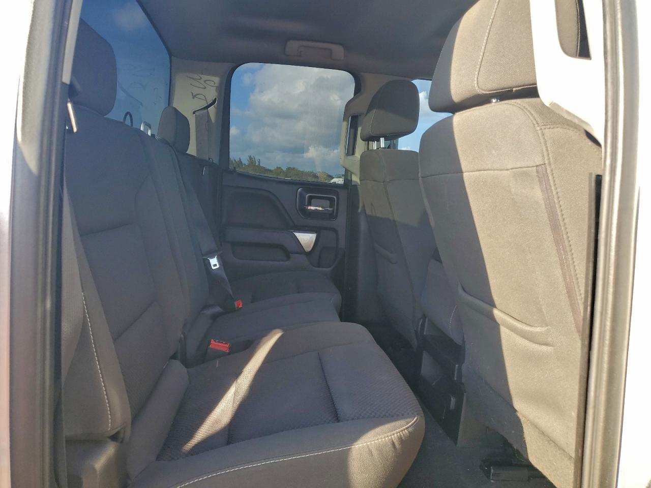 CHEVROLET SILVERADO C1500 LT