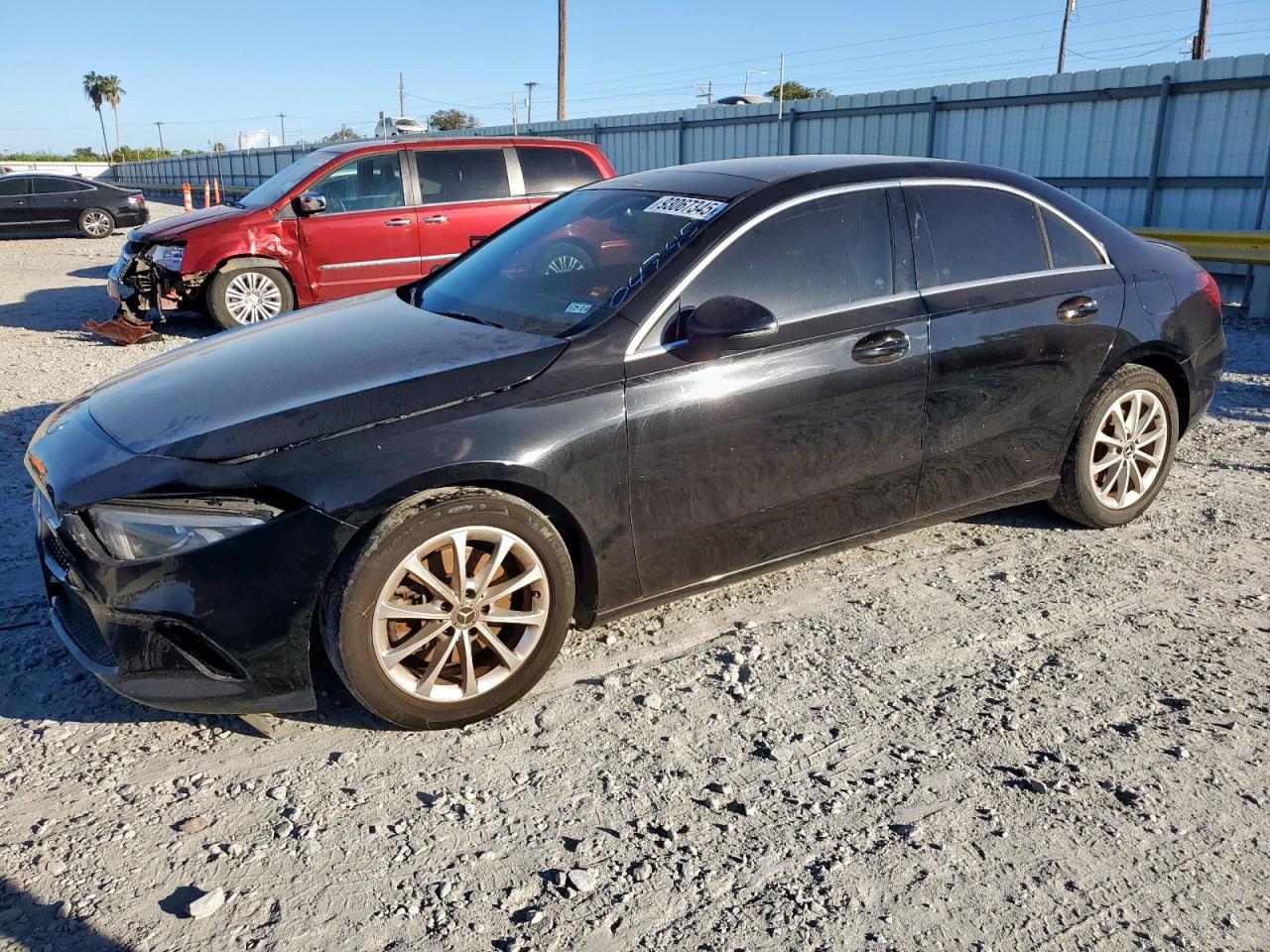 MERCEDES-BENZ A-CLASS 220