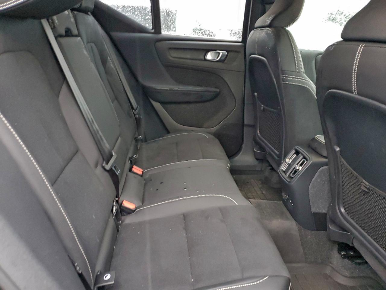 VOLVO XC40 RECHARGE PLUS