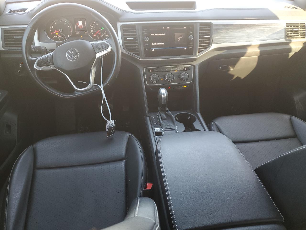 VOLKSWAGEN ATLAS CROSS SPORT SE