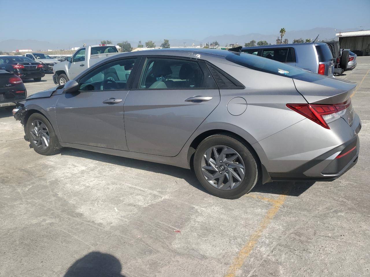 HYUNDAI ELANTRA BLUE