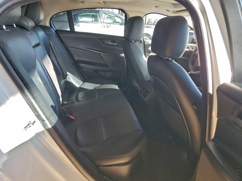 2017 JAGUAR XE FIRST E #3308559491