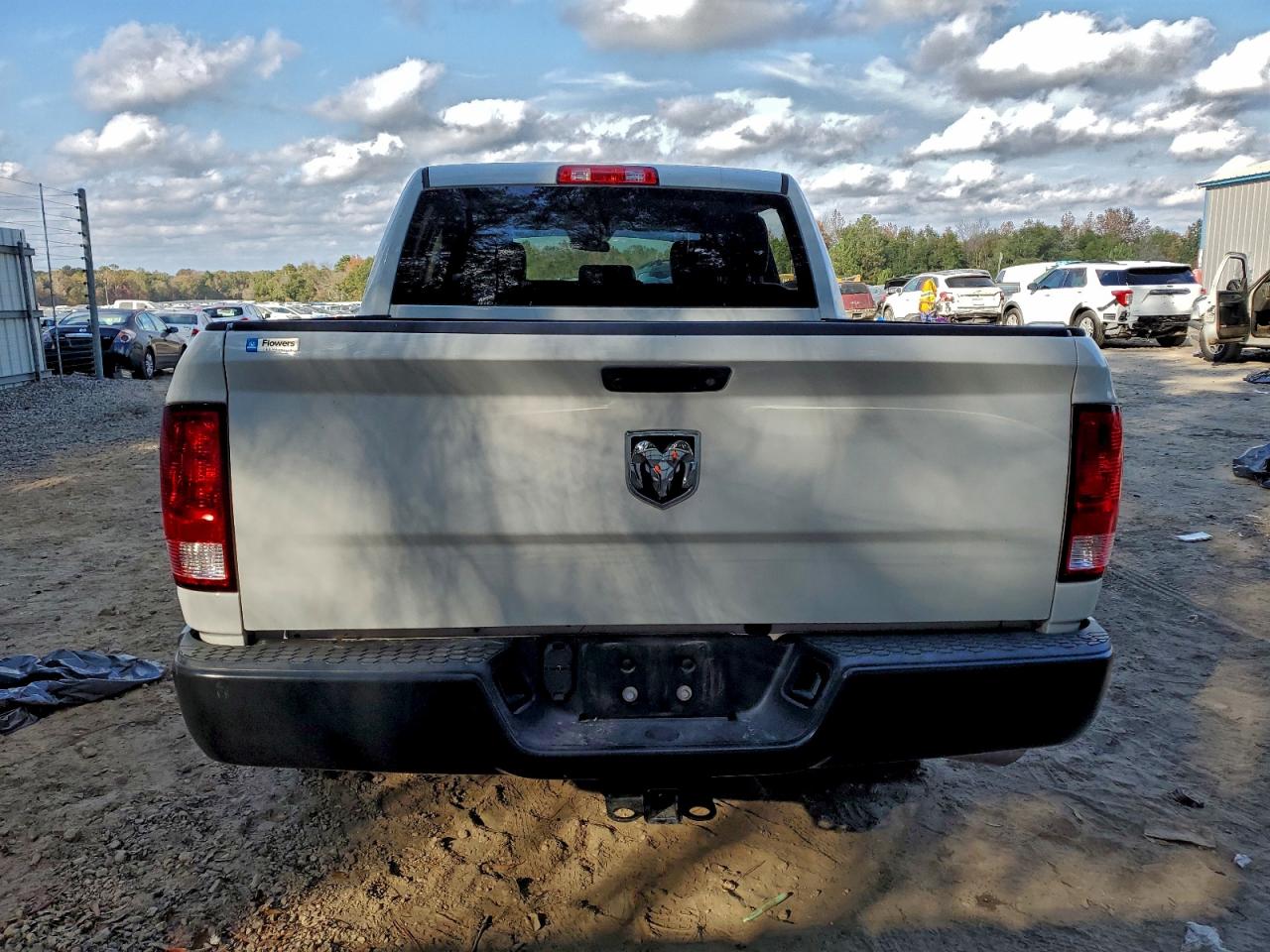RAM 1500 TRADESMAN
