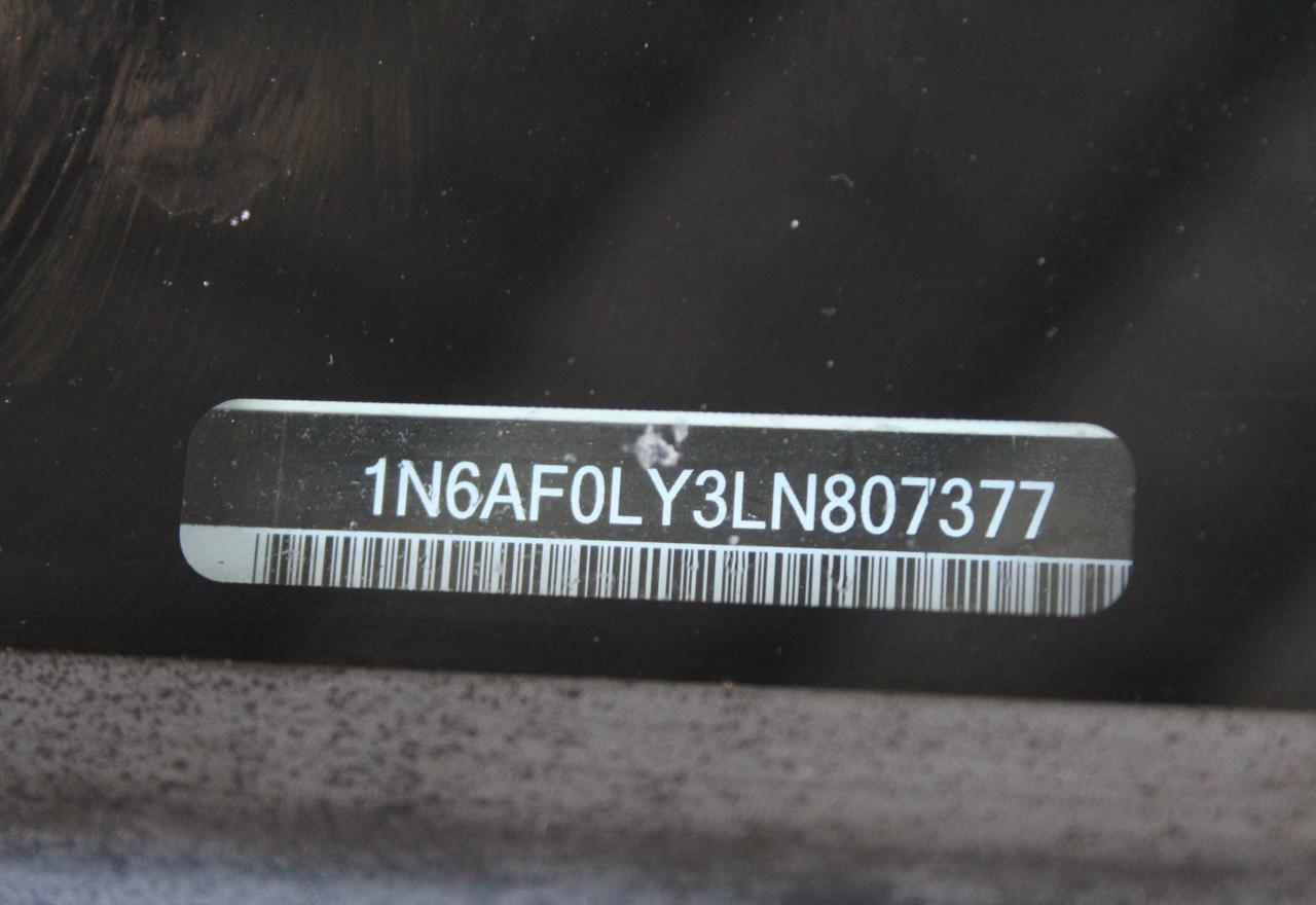 NISSAN NV2500 2500 SV