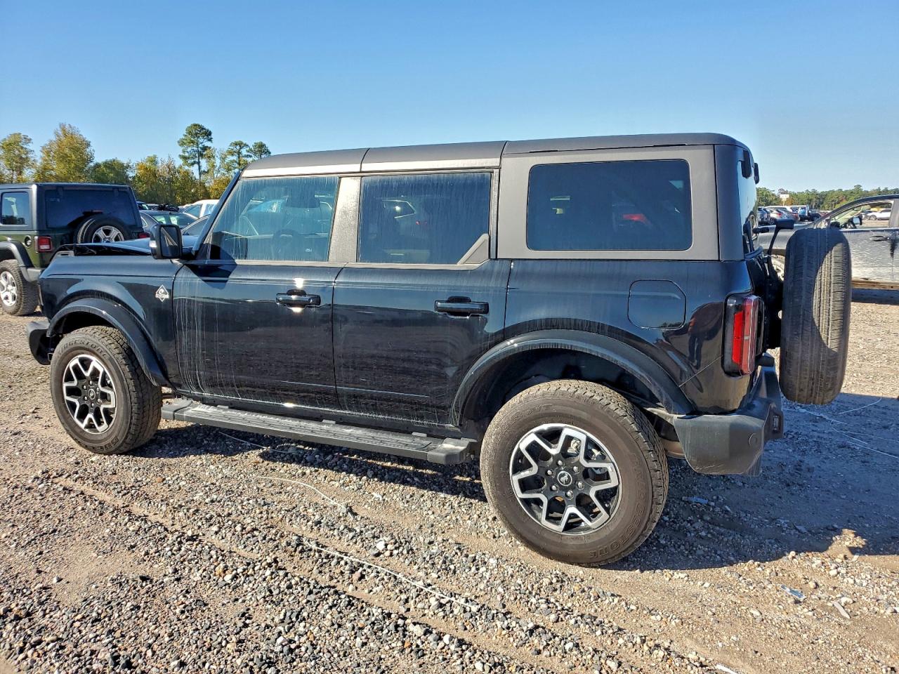 FORD BRONCO OUTER BANKS