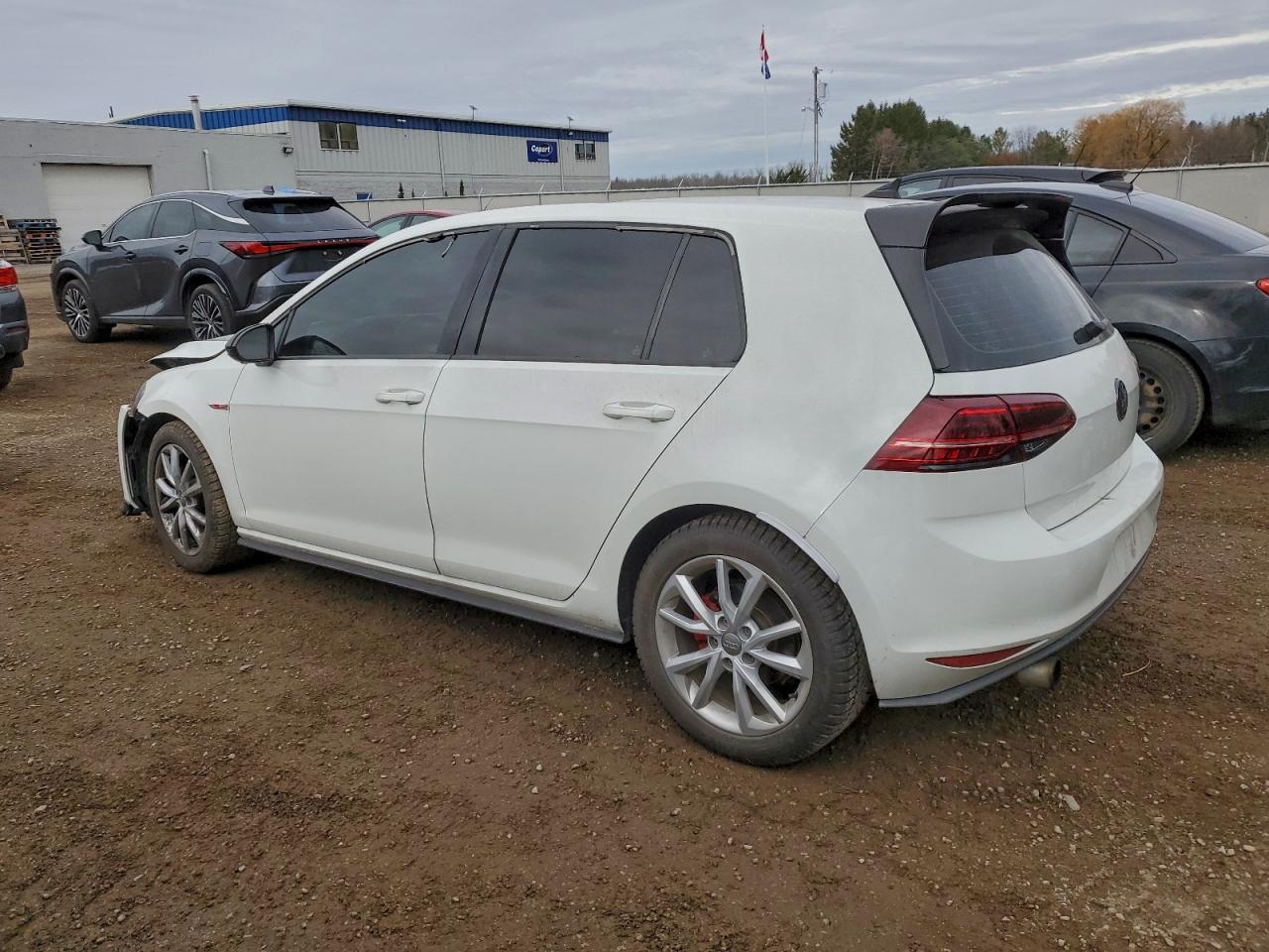 VOLKSWAGEN GOLF GTI S