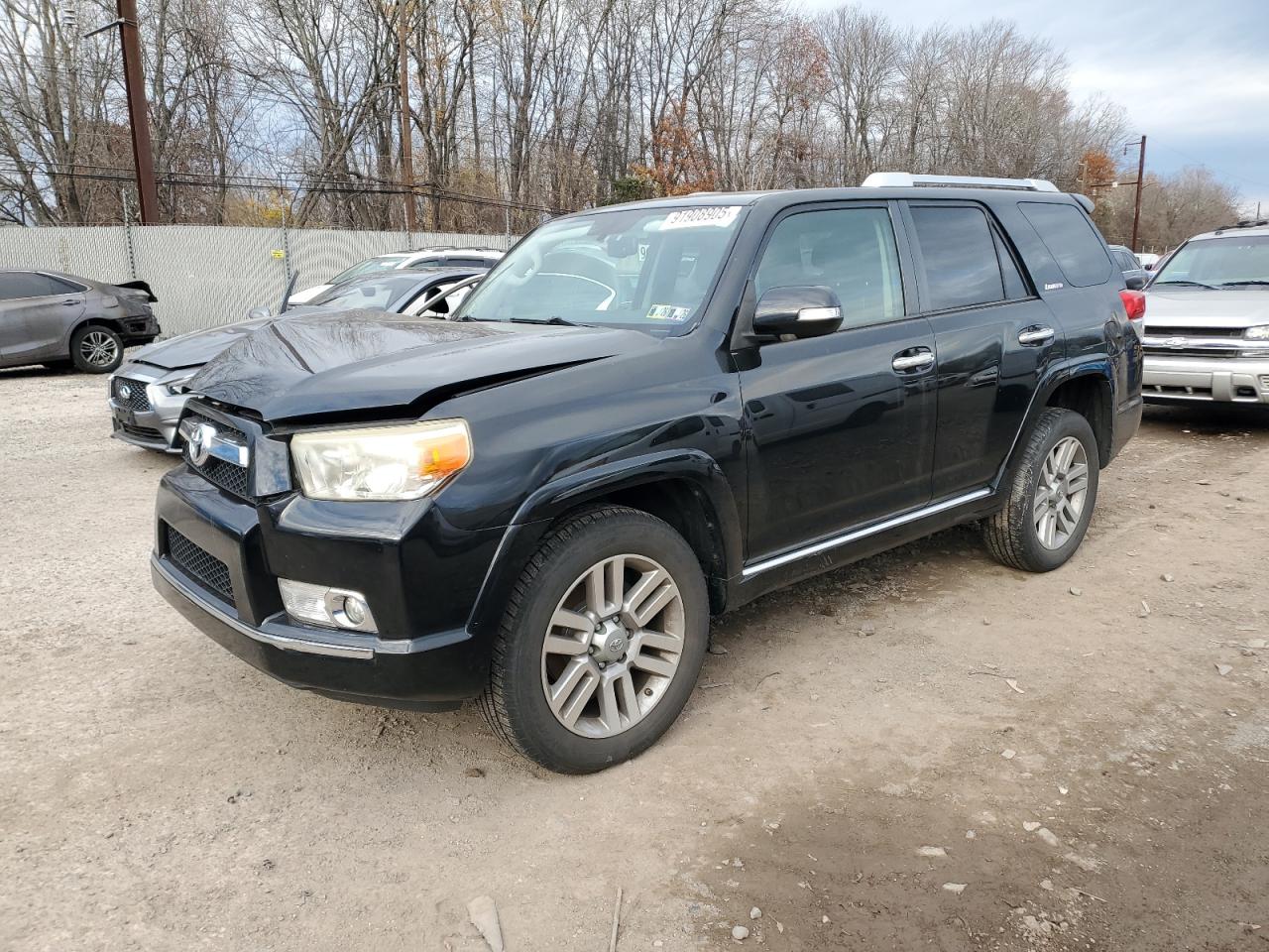 TOYOTA 4RUNNER SR5