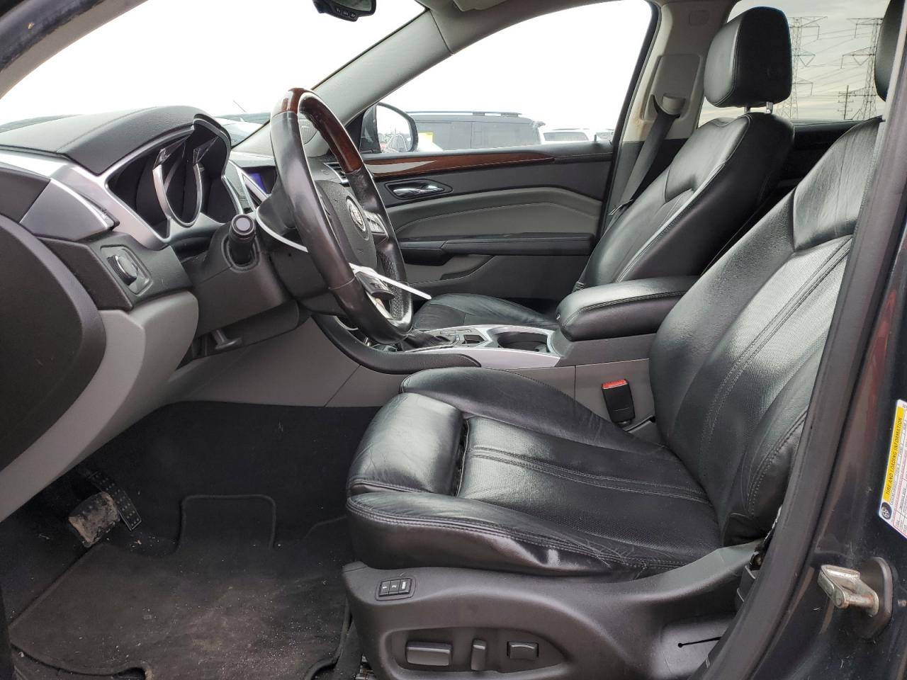 CADILLAC SRX LUXURY COLLECTION