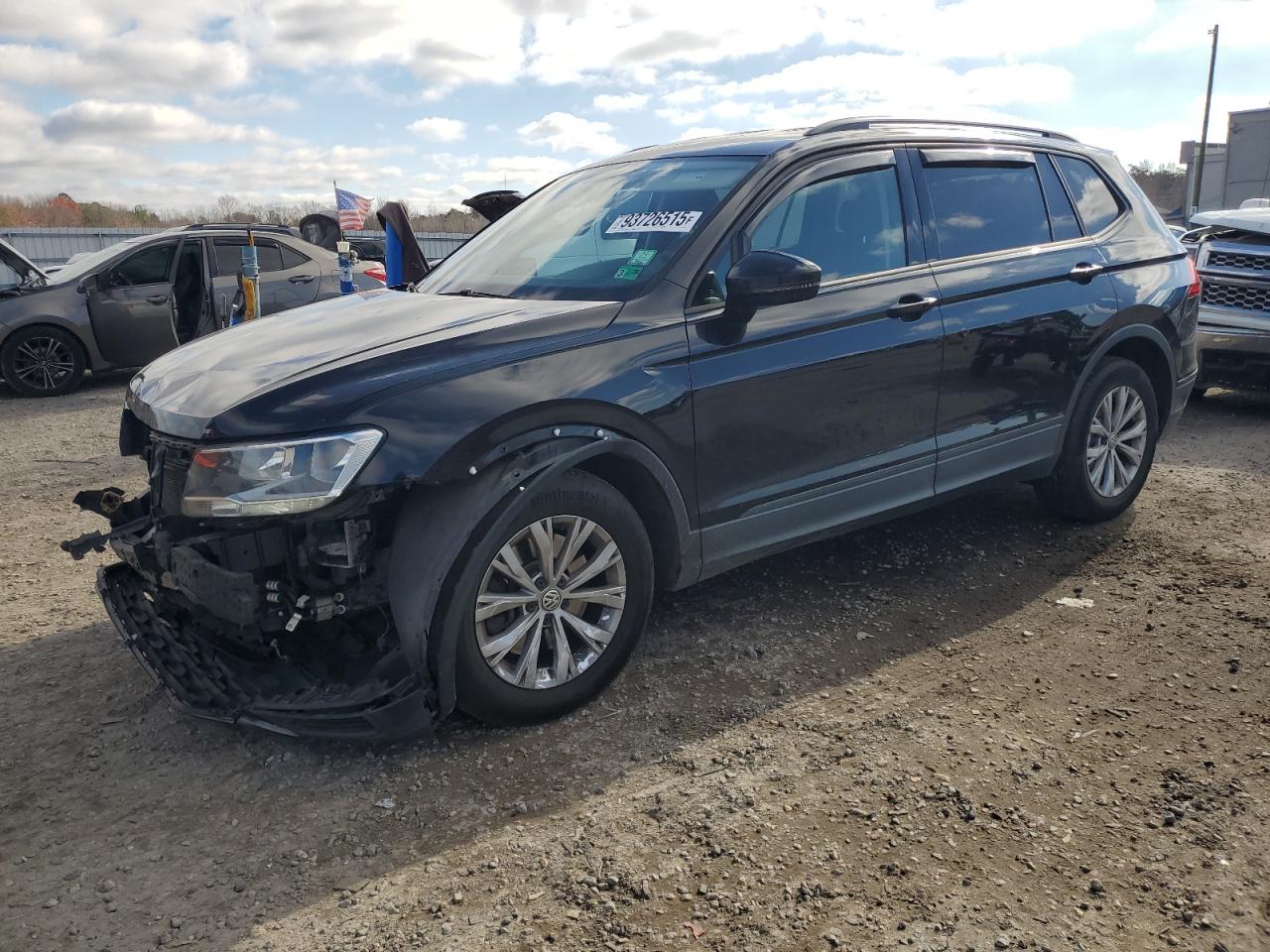 VOLKSWAGEN TIGUAN S