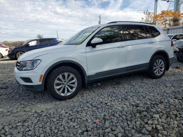 2018 VOLKSWAGEN TIGUAN S - 3VV0B7AX9JM068540