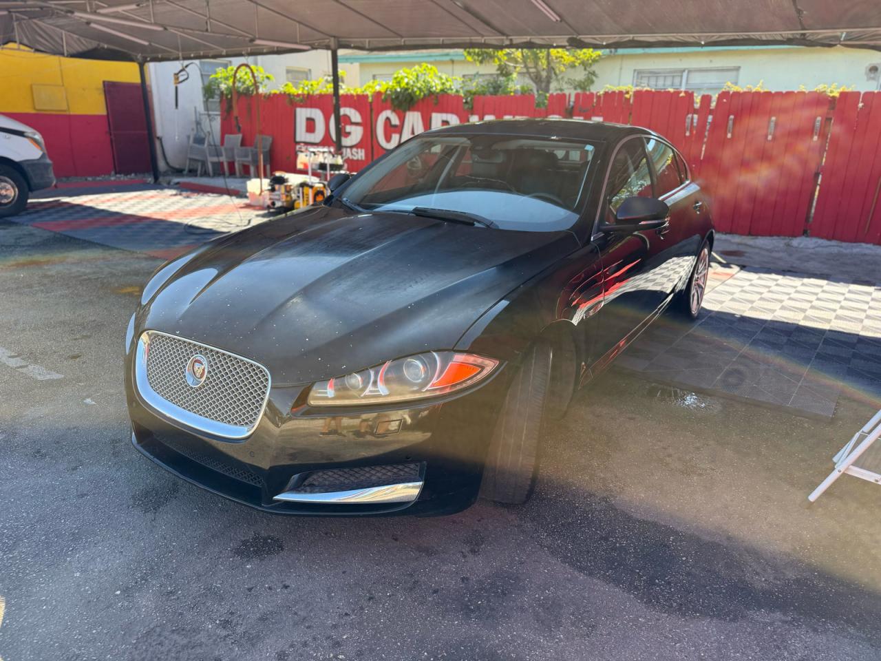 JAGUAR XF 2.0T PREMIUM