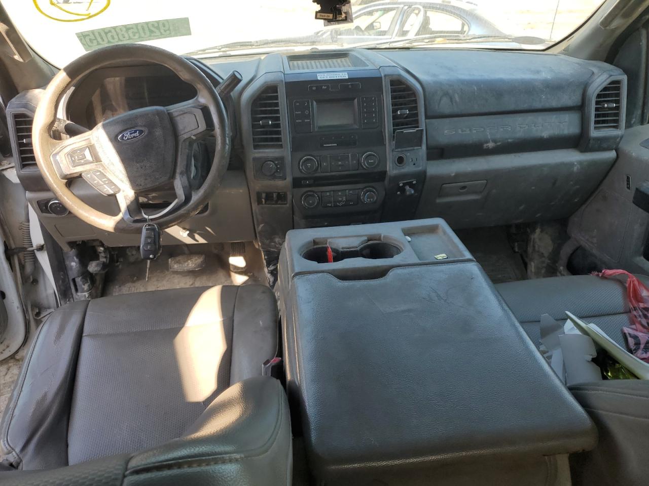 FORD F-550 SUPER DUTY