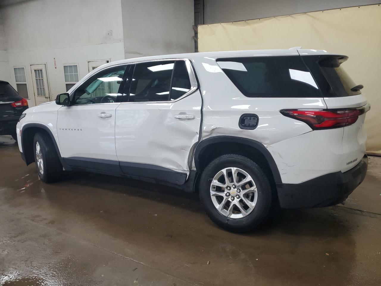 CHEVROLET TRAVERSE LS