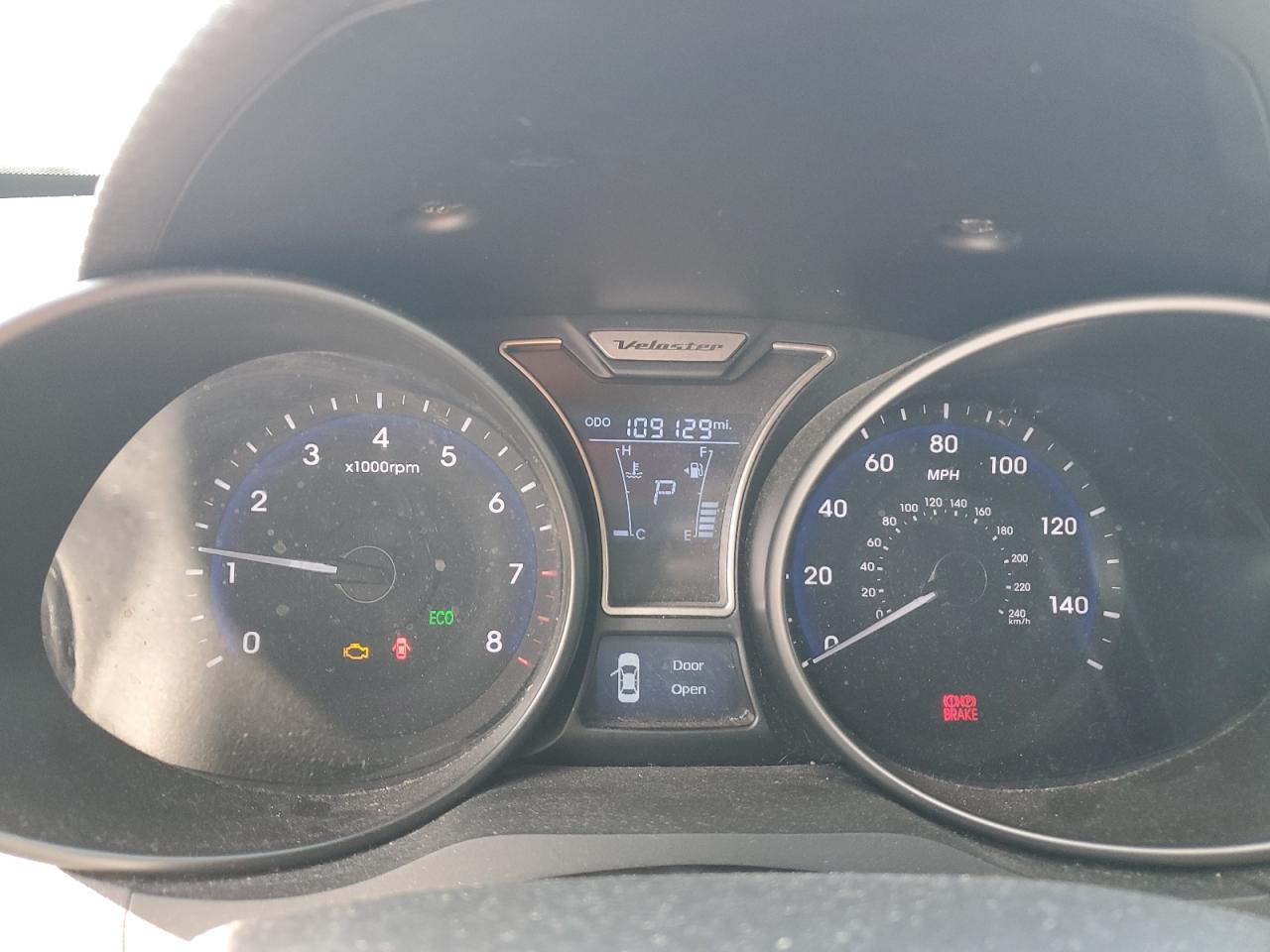 HYUNDAI VELOSTER TURBO