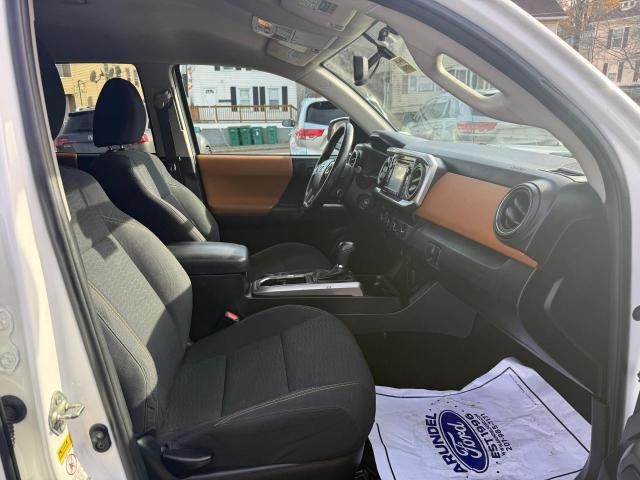 2016 TOYOTA TACOMA DOU #3287312993