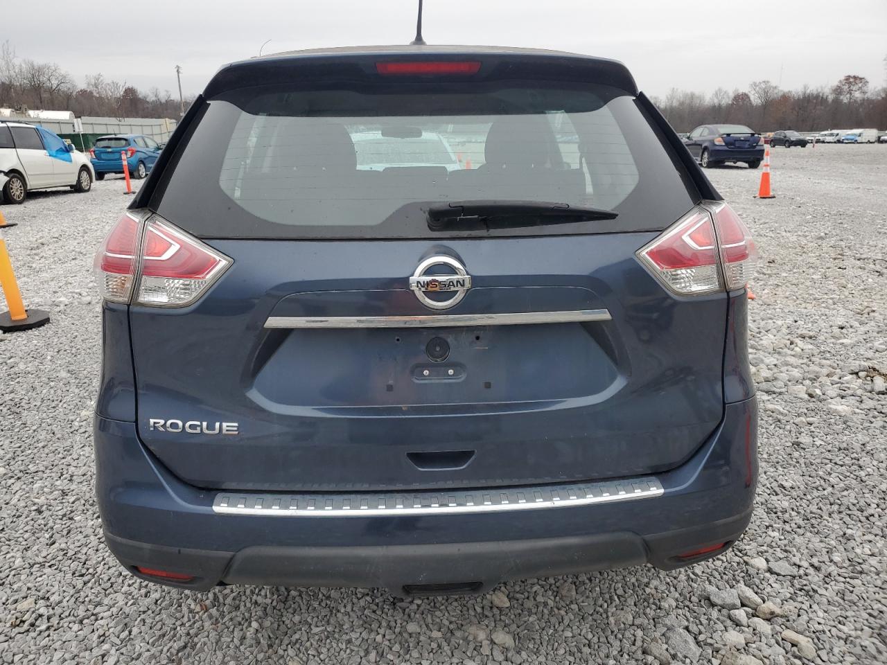 Lot #3305433478 2015 NISSAN ROGUE S