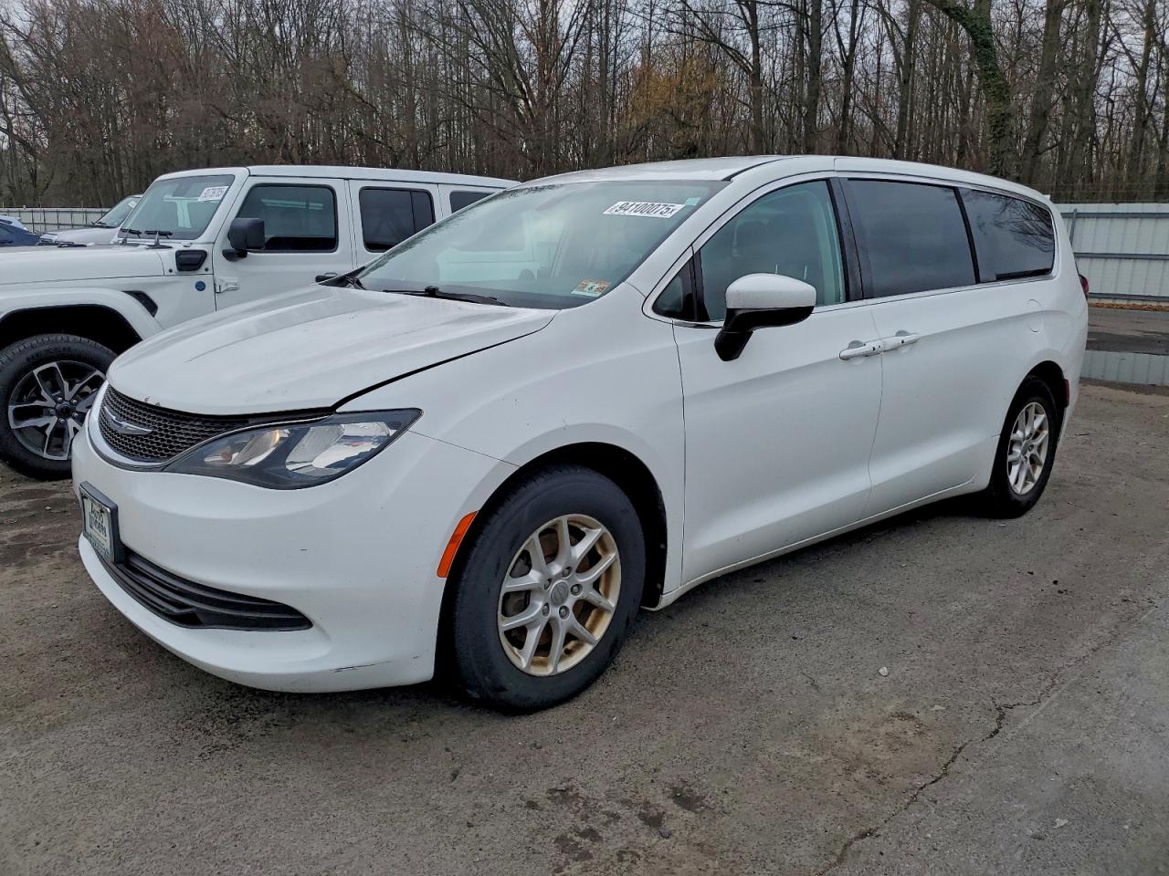 CHRYSLER PACIFICA TOURING