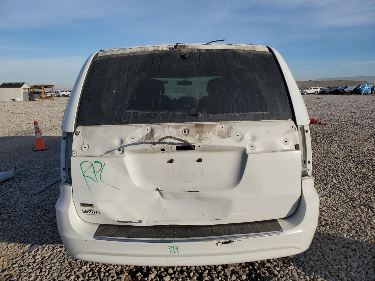 CHRYSLER TOWN & COUNTRY TOURING