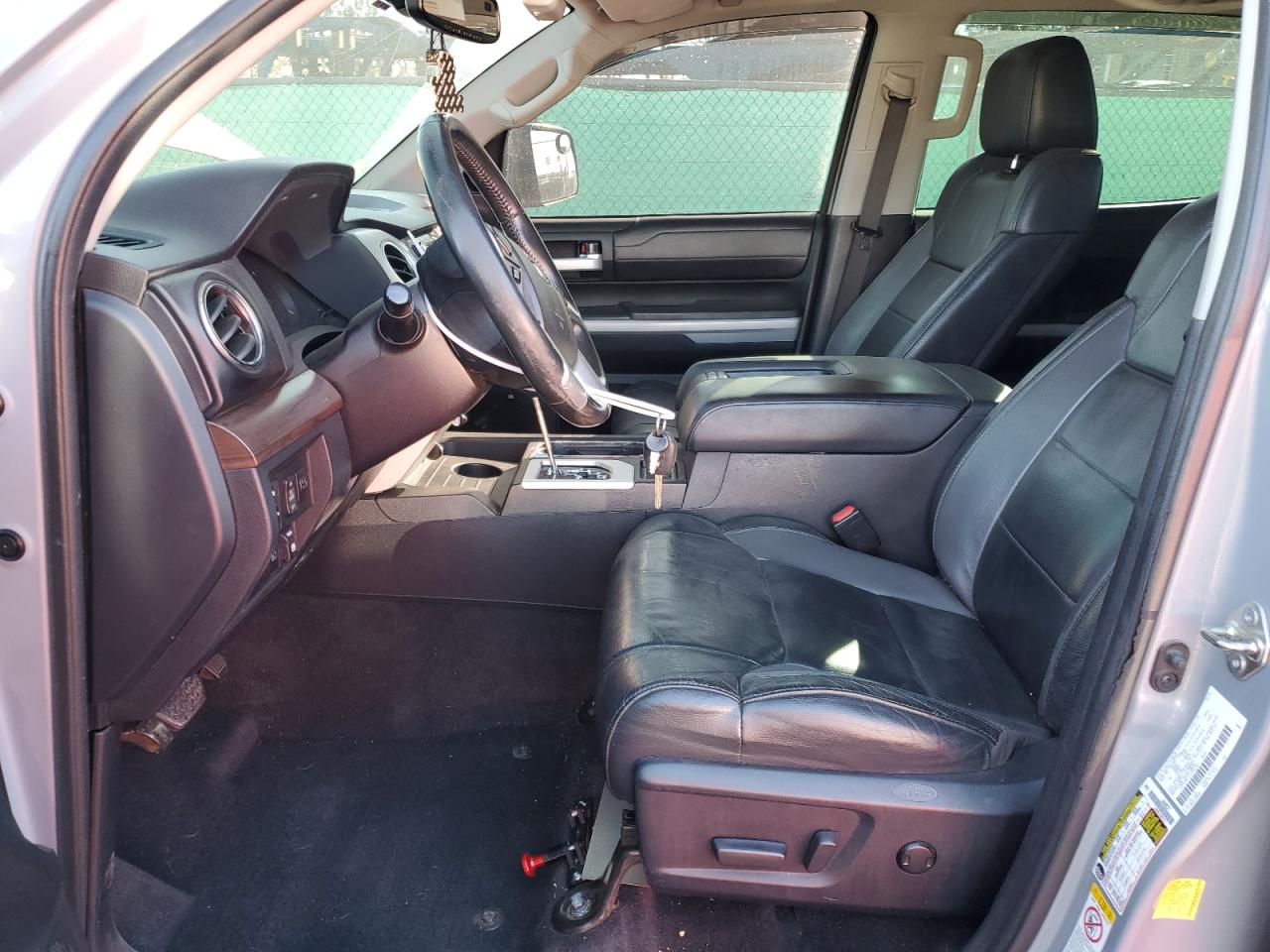 TOYOTA TUNDRA CREWMAX LIMITED