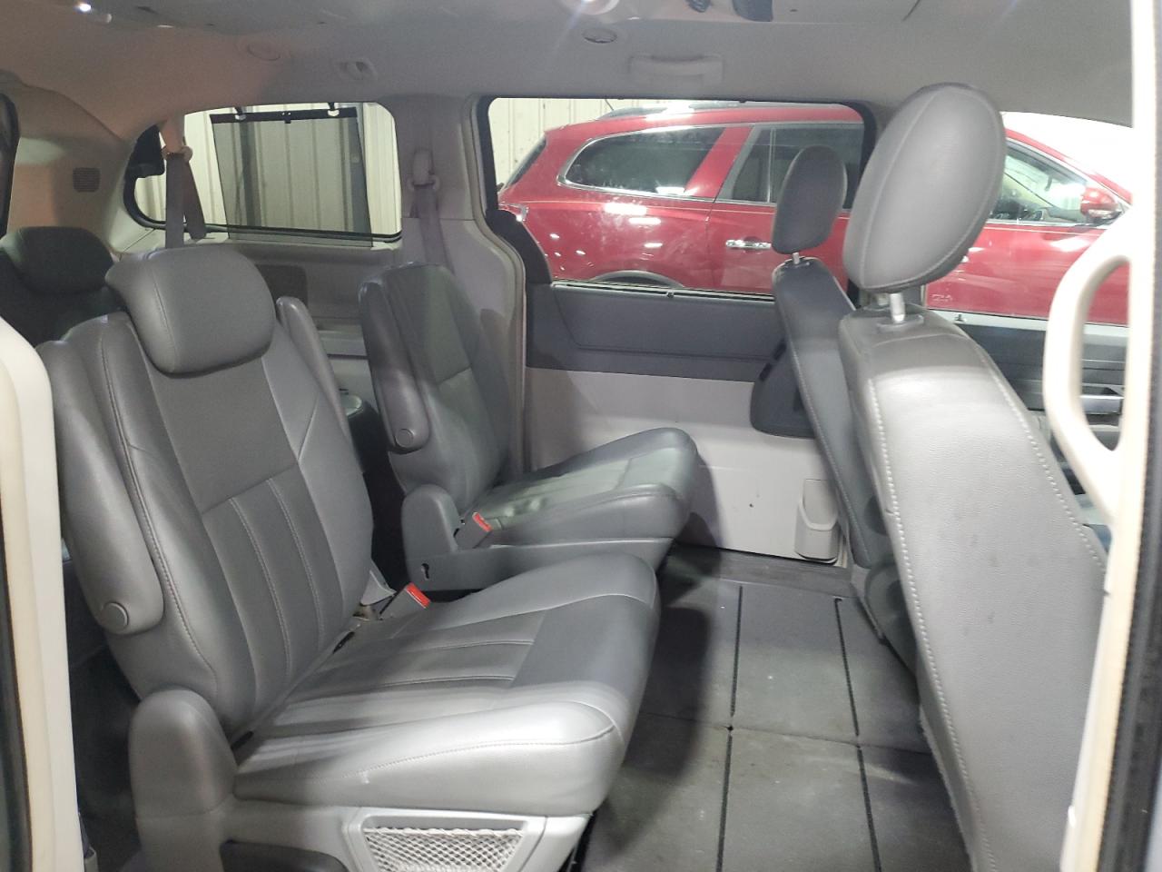 Lot #3286703318 2008 CHRYSLER TOWN & COU