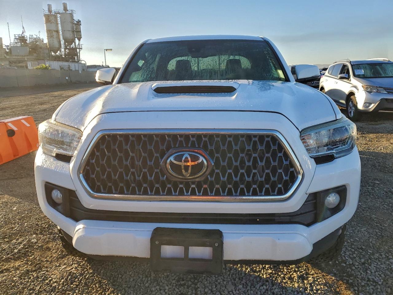 TOYOTA TACOMA DOUBLE CAB