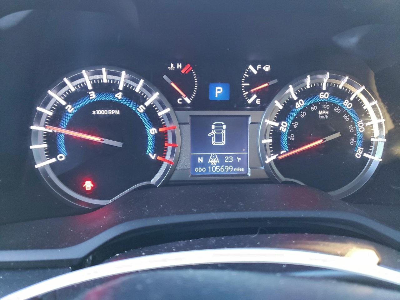 TOYOTA 4RUNNER SR5/SR5 PREMIUM