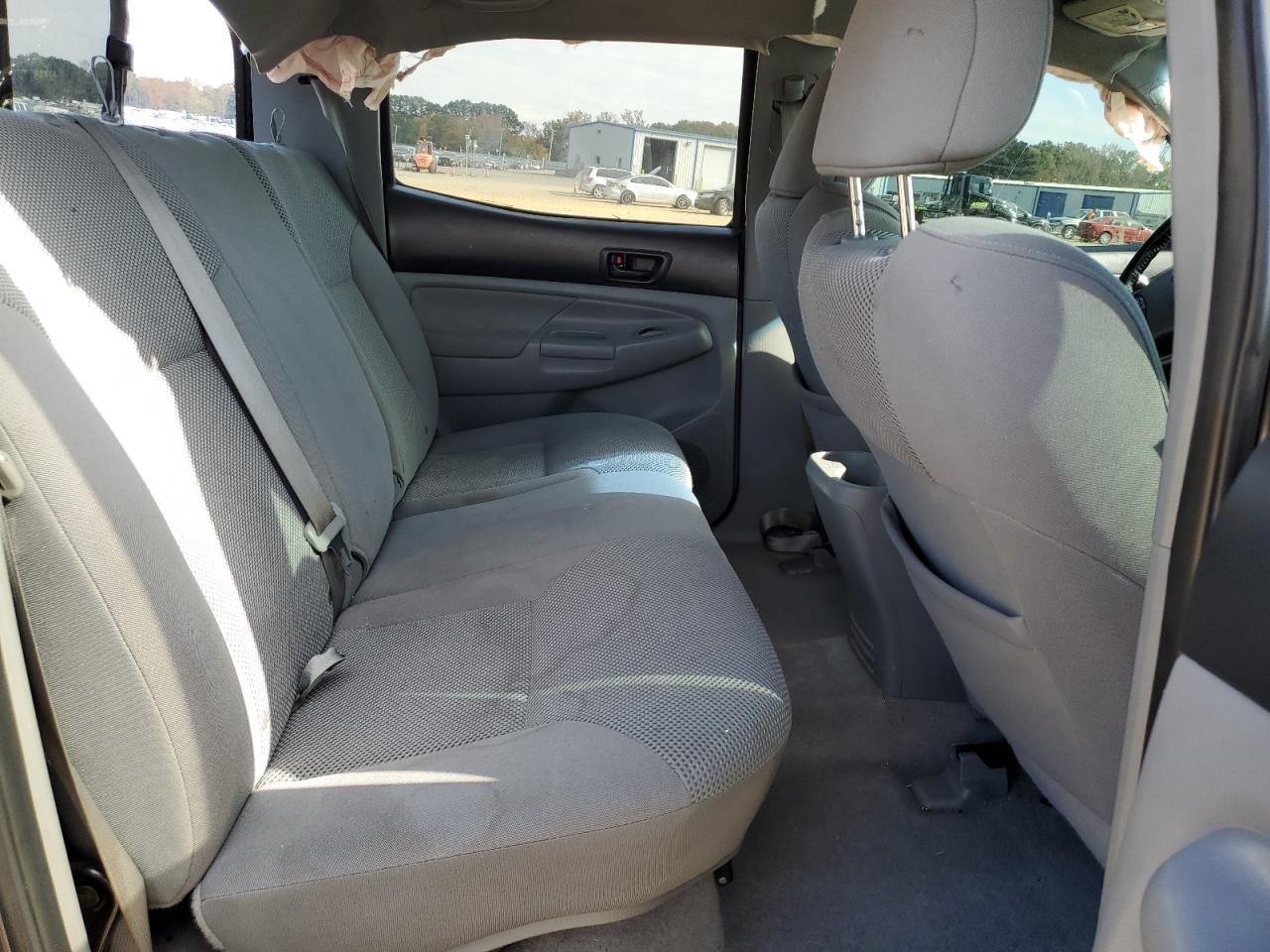 TOYOTA TACOMA DOUBLE CAB