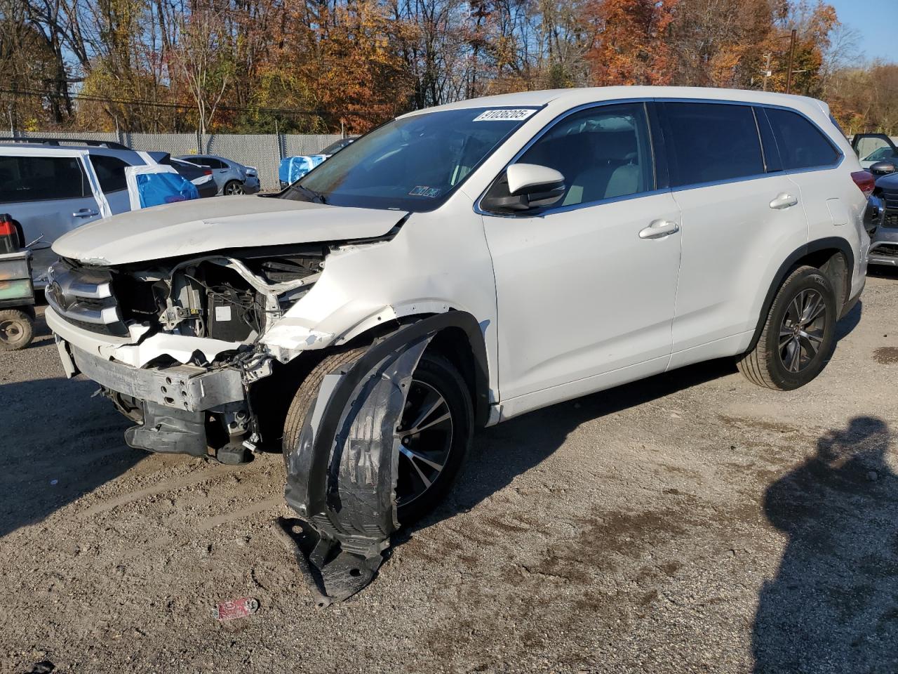 TOYOTA HIGHLANDER LE