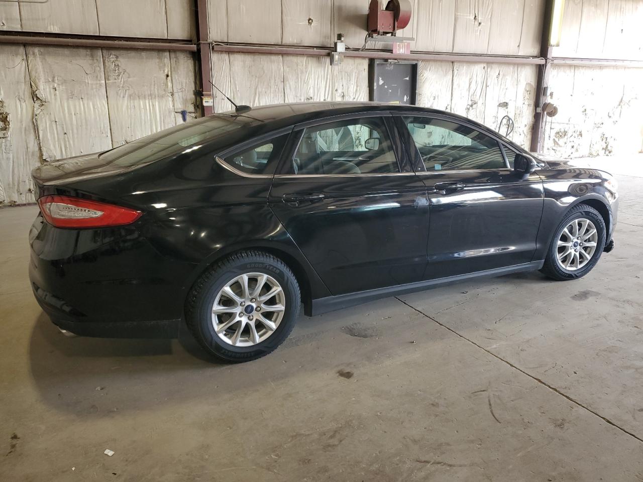 FORD FUSION S