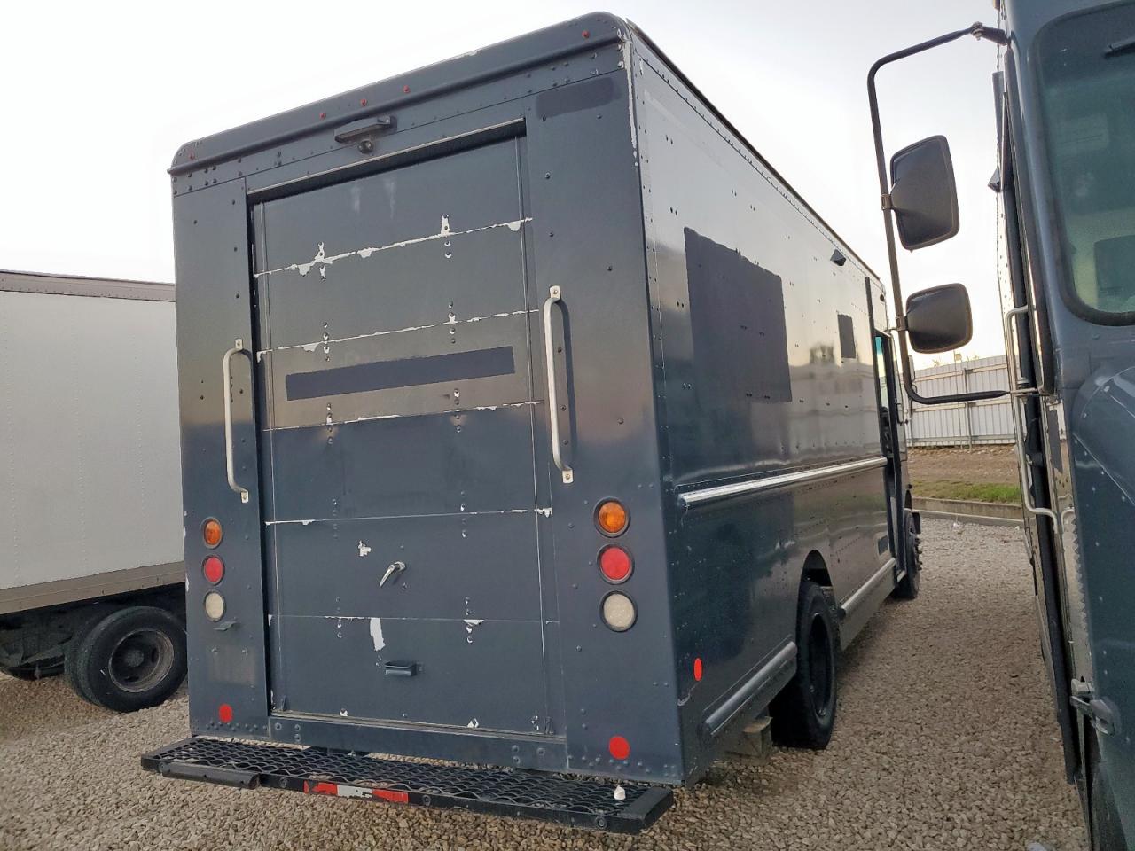 Lot #3311503242 2020 FREIGHTLINER MT45