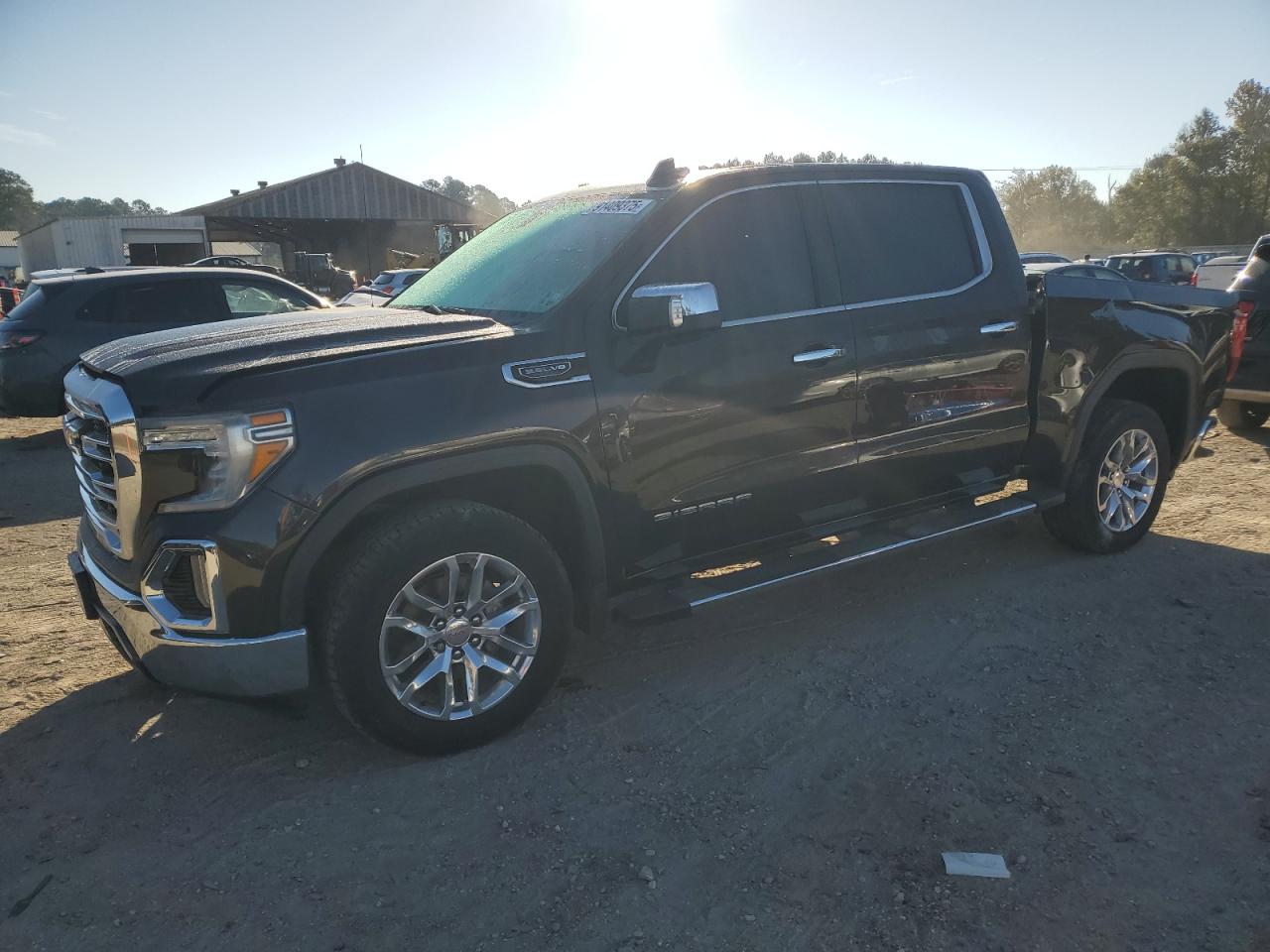 GMC SIERRA C1500 SLT