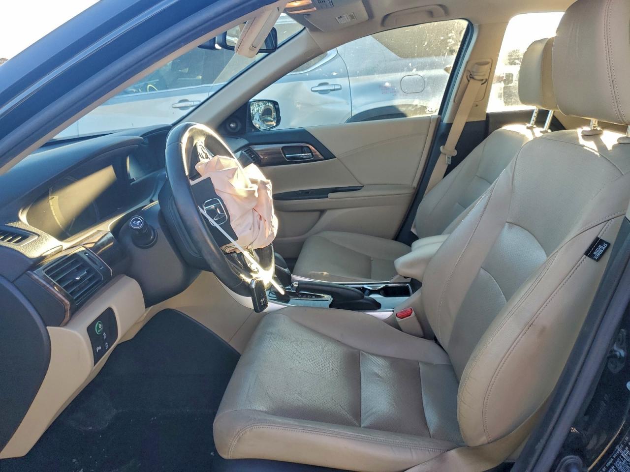 Lot #3301815381 2017 HONDA ACCORD TOU