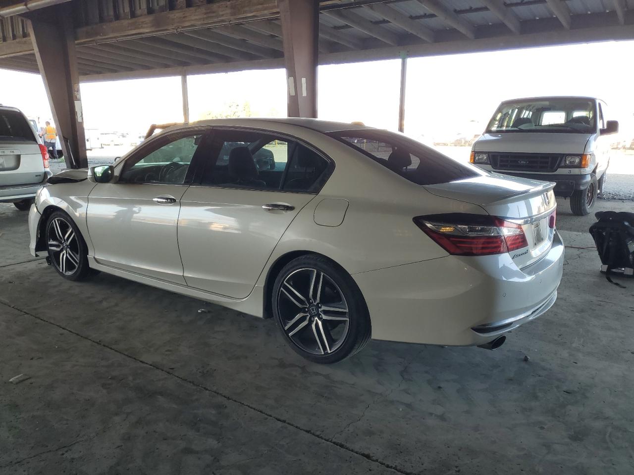 HONDA ACCORD TOURING
