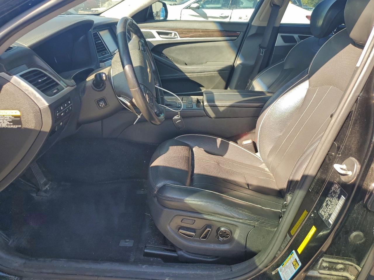 HYUNDAI GENESIS 3.8L