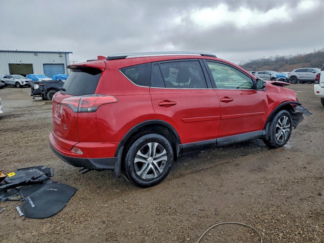 TOYOTA RAV4 LE