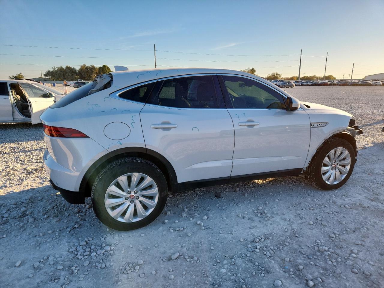 Lot #3318178374 2018 JAGUAR E-PACE S