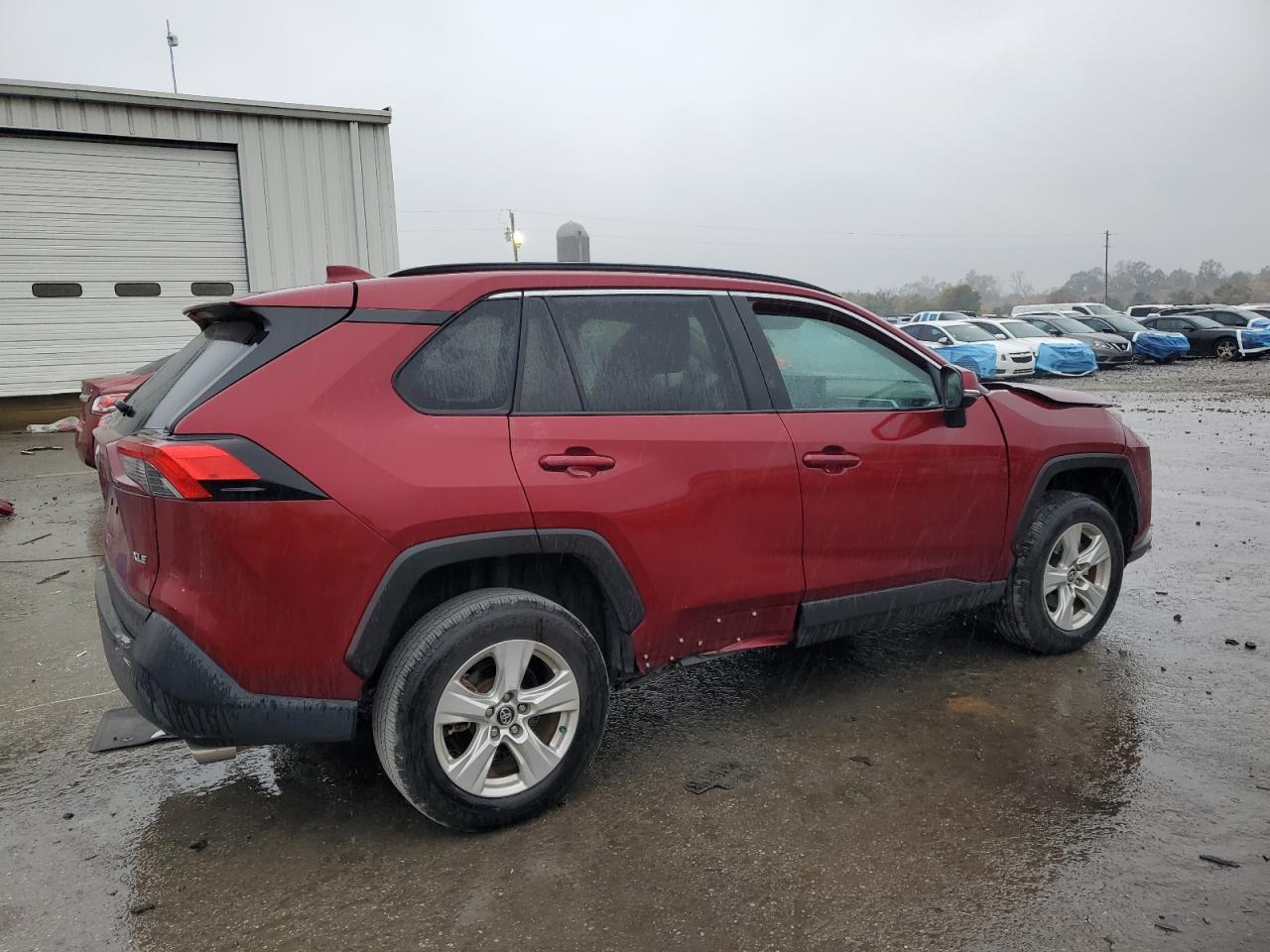 TOYOTA RAV4 XLE